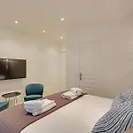 Pick A Flat's In Champs Elysees - Rue Percier * Paris