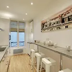 Pick A Flat's In Champs Elysees - Rue Percier * 파리