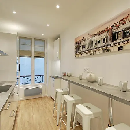 Pick A Flat's In Champs Elysees - Rue Percier * Paris