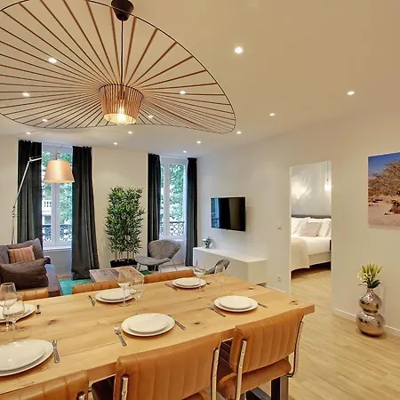 Pick A Flat's In Champs Elysees - Rue Percier *