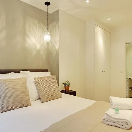Pick A Flat's In Champs Elysees - Rue Percier アパート *