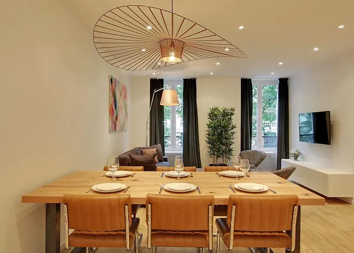 Pick A Flat's In Champs Elysees - Rue Percier アパート パリ