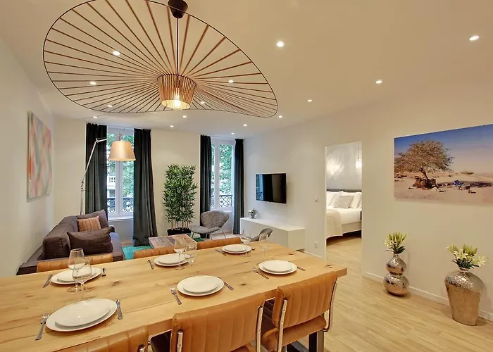 Pick A Flat's In Champs Elysees - Rue Percier *